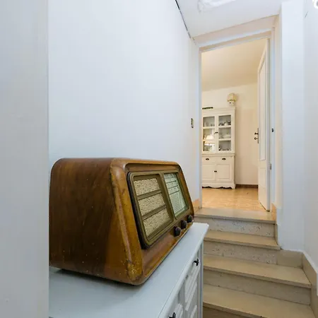 81 Passi By Interhome