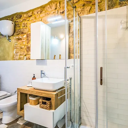 81 Passi By Interhome *
