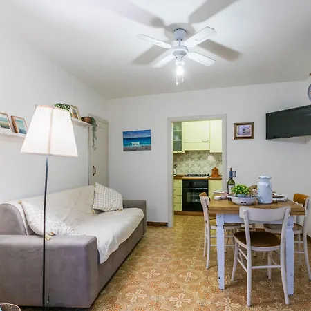 81 Passi By Interhome